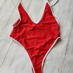 Thong swimsuit